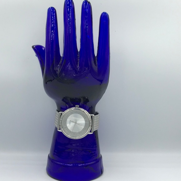 Guess Women’s Silver Tone Watch With Rhinestones - Picture 9 of 9